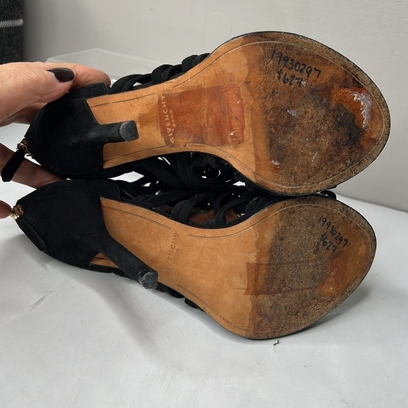 Givenchy Sz 38.5 Black Suede High Heel Peep Toe Strappy Back Zip Sandals Booties - Picture 11 of 11